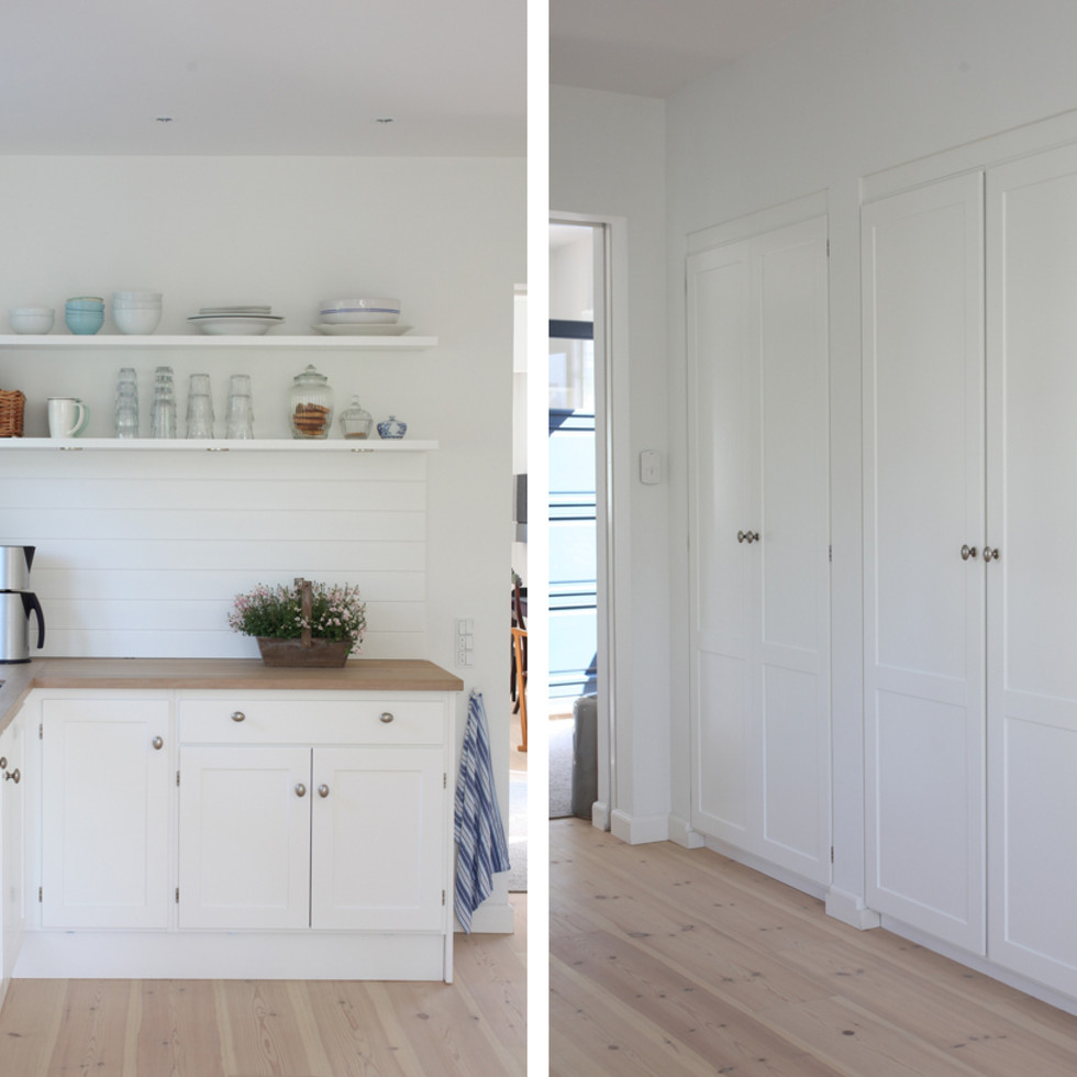 lyst klassisk køkken med lyse låger