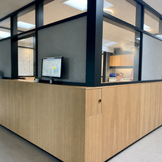 Receptionsområde til lægeklinik