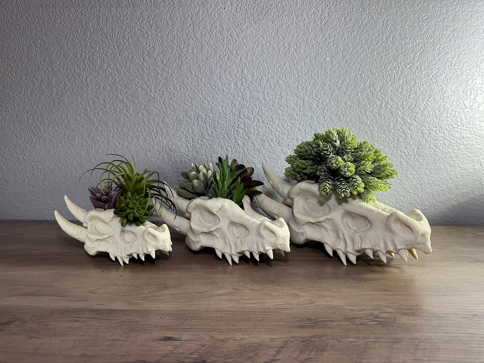 Close-up view of the Horned Dragon Head Skull Planter