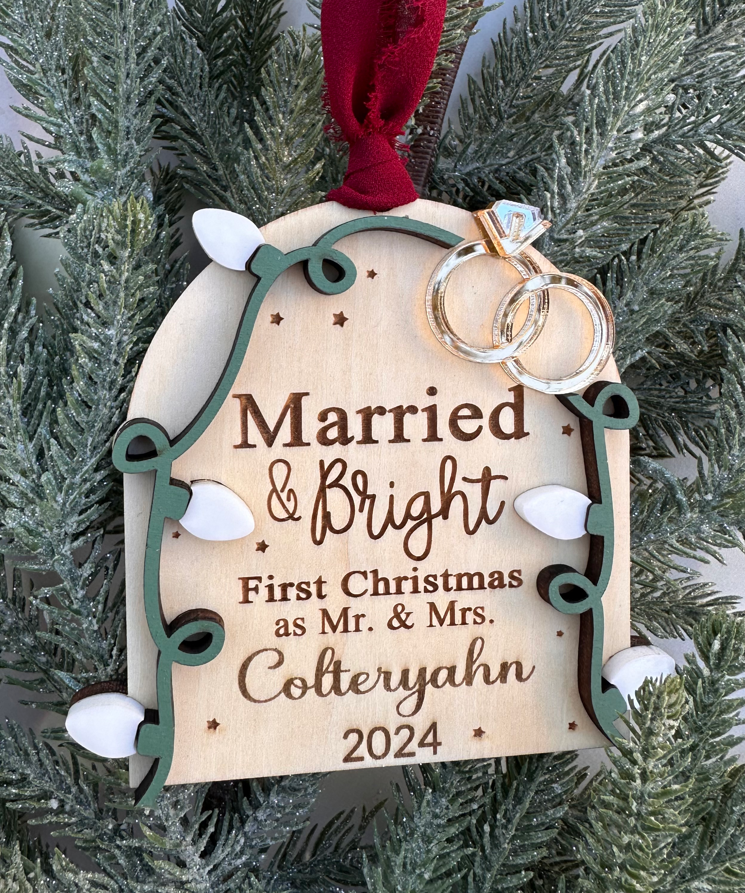 Wedding ornament 