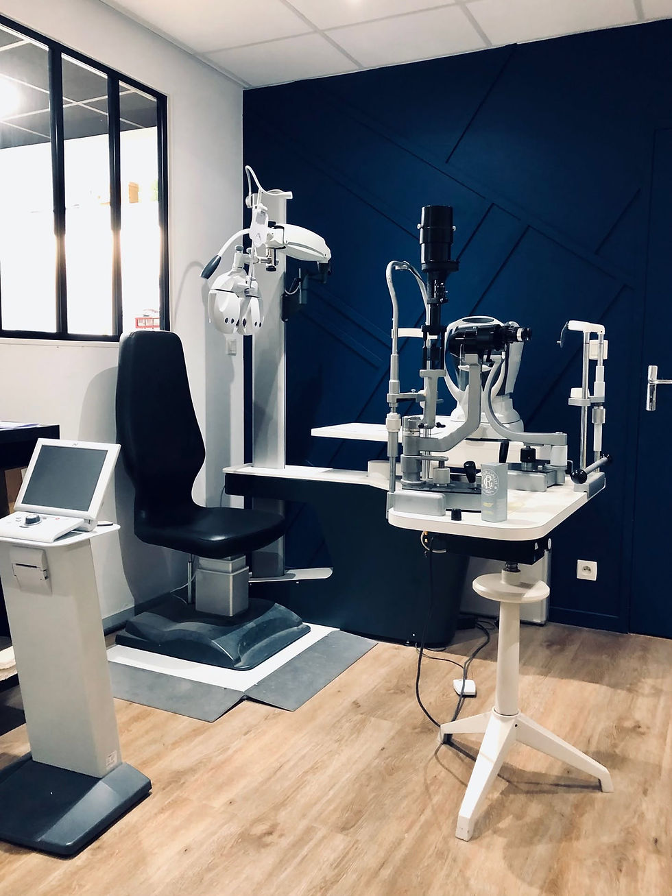 Salle d’examen de la vue chez MG Vision Opticiens