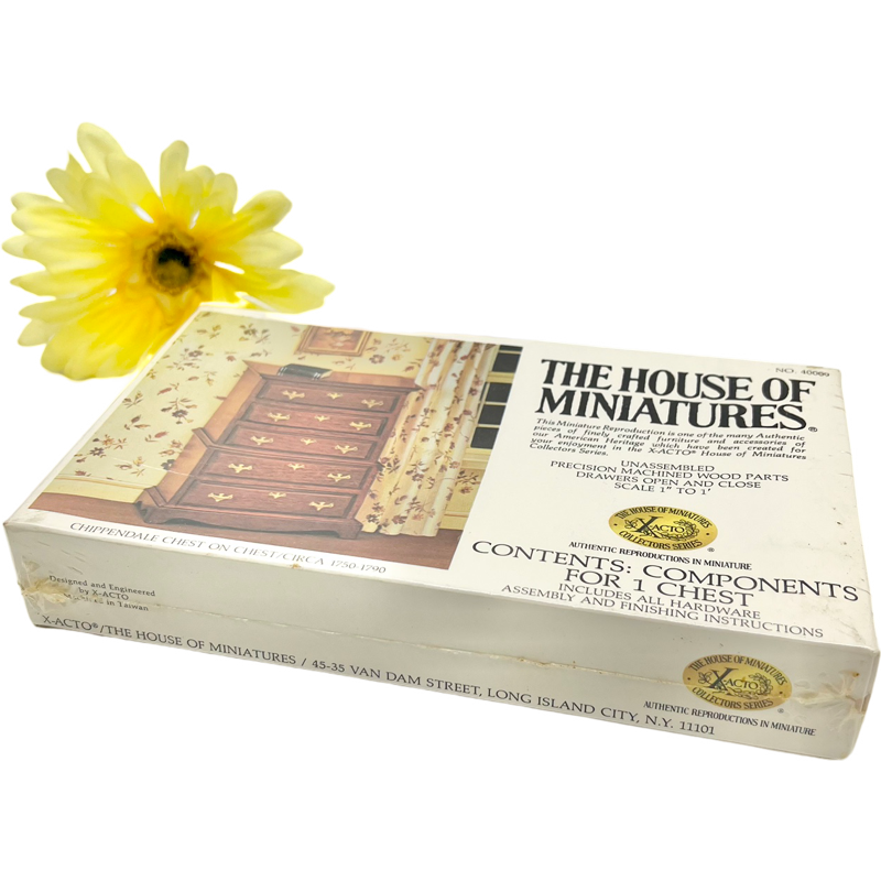Thumbnail: New Vintage House of Miniatures Furniture Kit #40009 / X-Acto Chippendale Chest