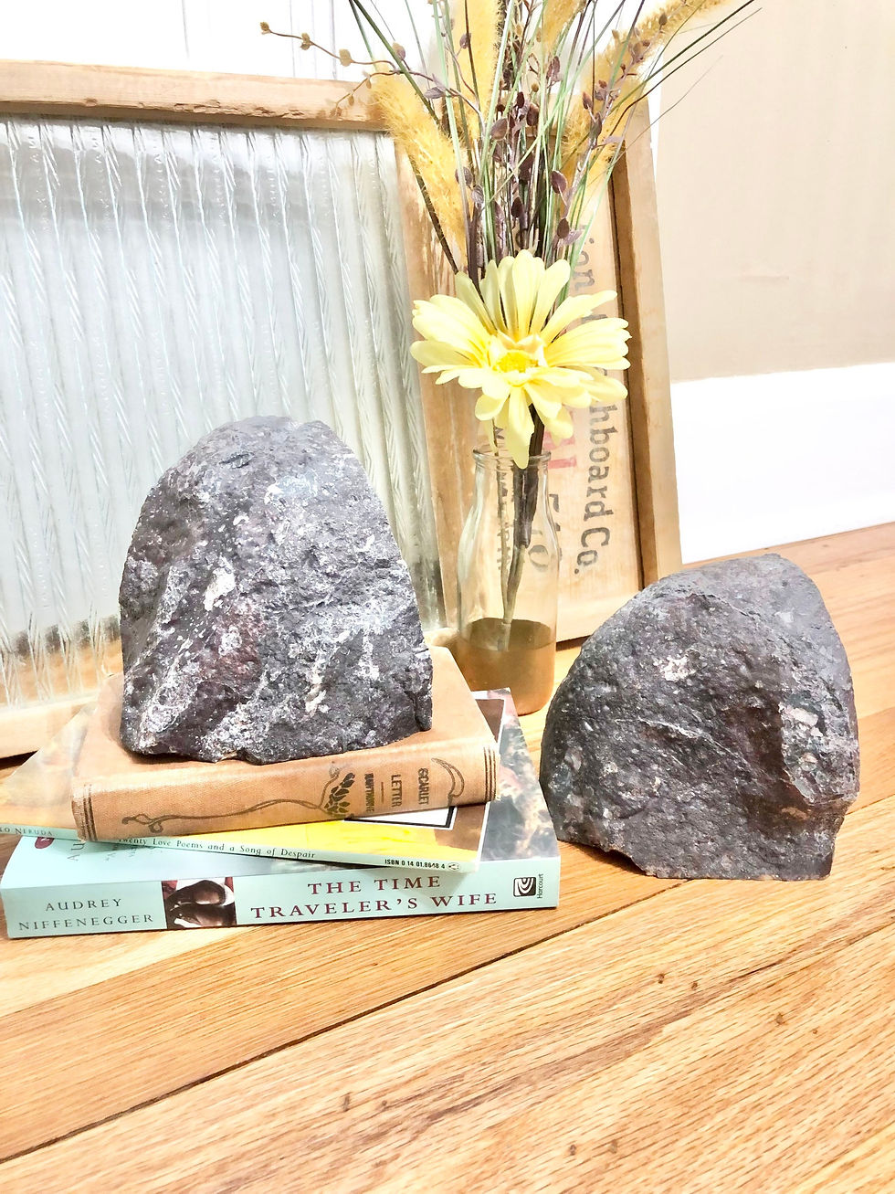 Thumbnail: Vintage Set of BEAUTIFUL Large Agate Geode Bookends / Solid Agate Geode Bookends