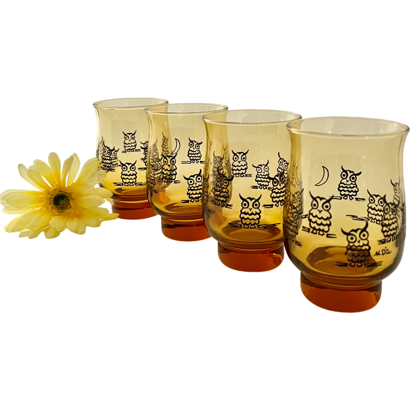 Thumbnail: Vintage Libbey Owl M. Dia Signed Glasses / Vintage Set of 4 Libbey 10 Oz Glasses