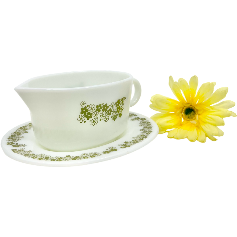 Thumbnail: Vintage Pyrex Crazy Daisy Spring Blossom Gravy Boat with Underplate