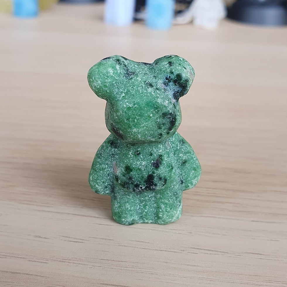 Thumbnail: Ruby Zoisite Gloomy Bear