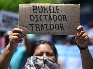 El Salvador extends mass gang detentions until 2027