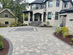 Lou Driveway