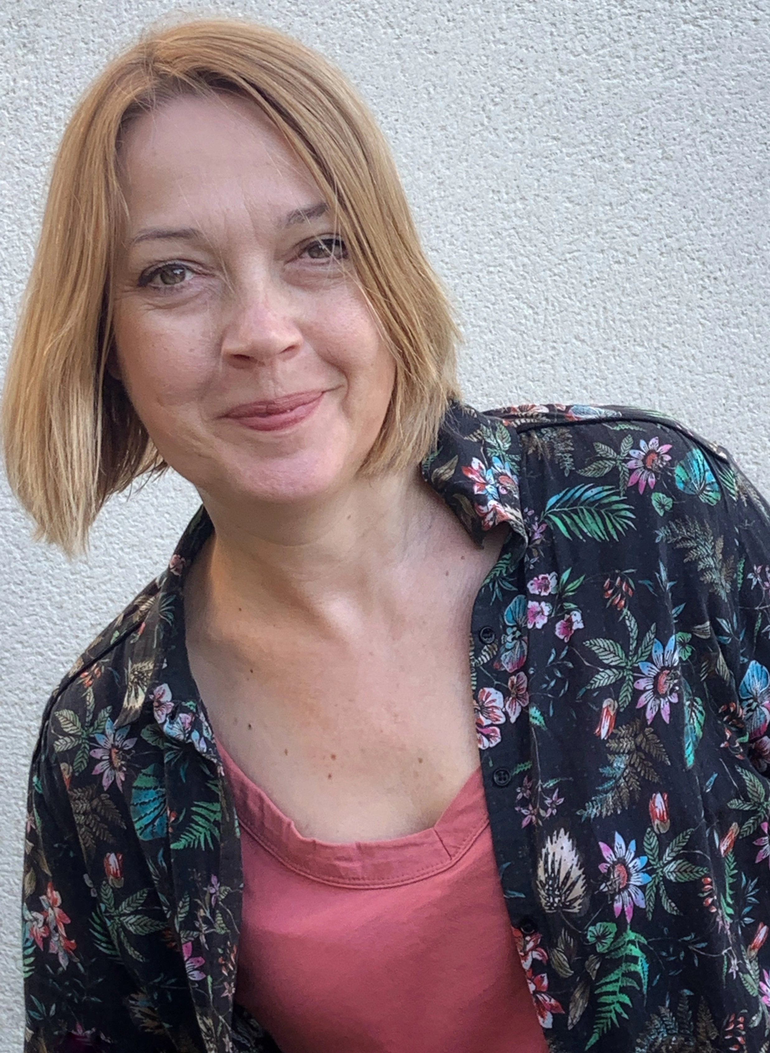 Julie DEGUE