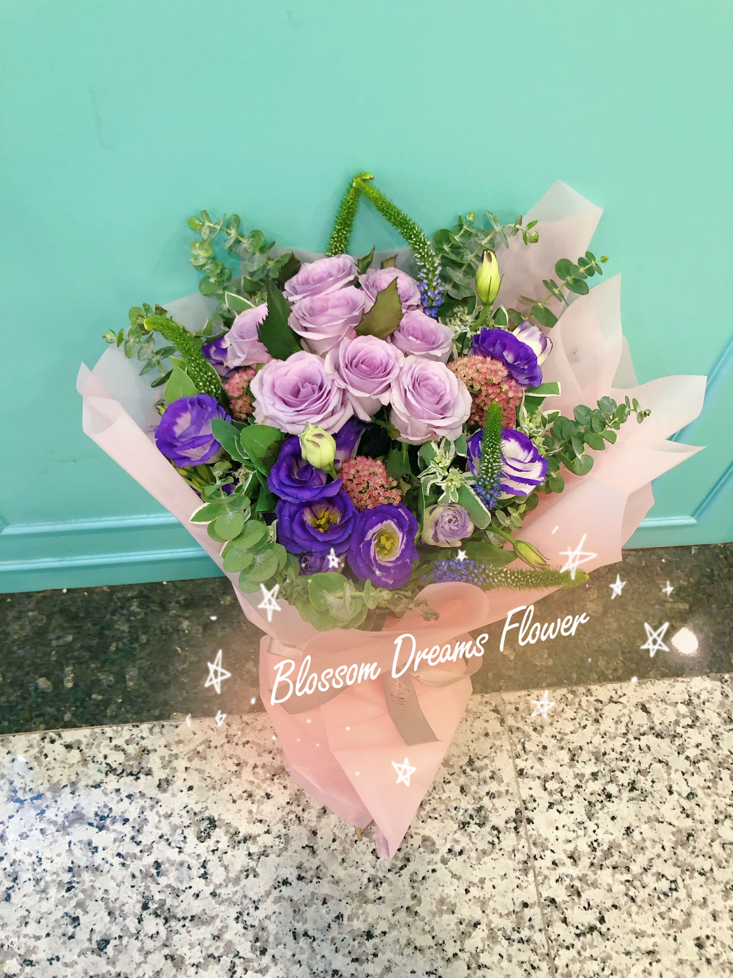 淺紫玫瑰紫白桔梗景天花束