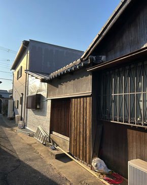 加古川の家、焼杉張替え工事⑤1階の一部を張替え