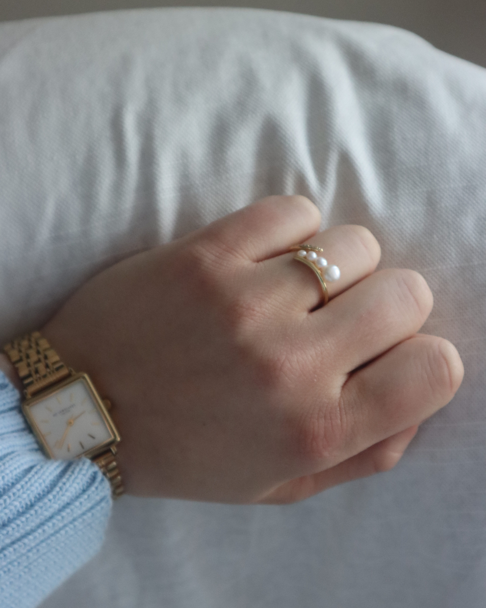 Miniatyrbilde: Perle og diamant ring