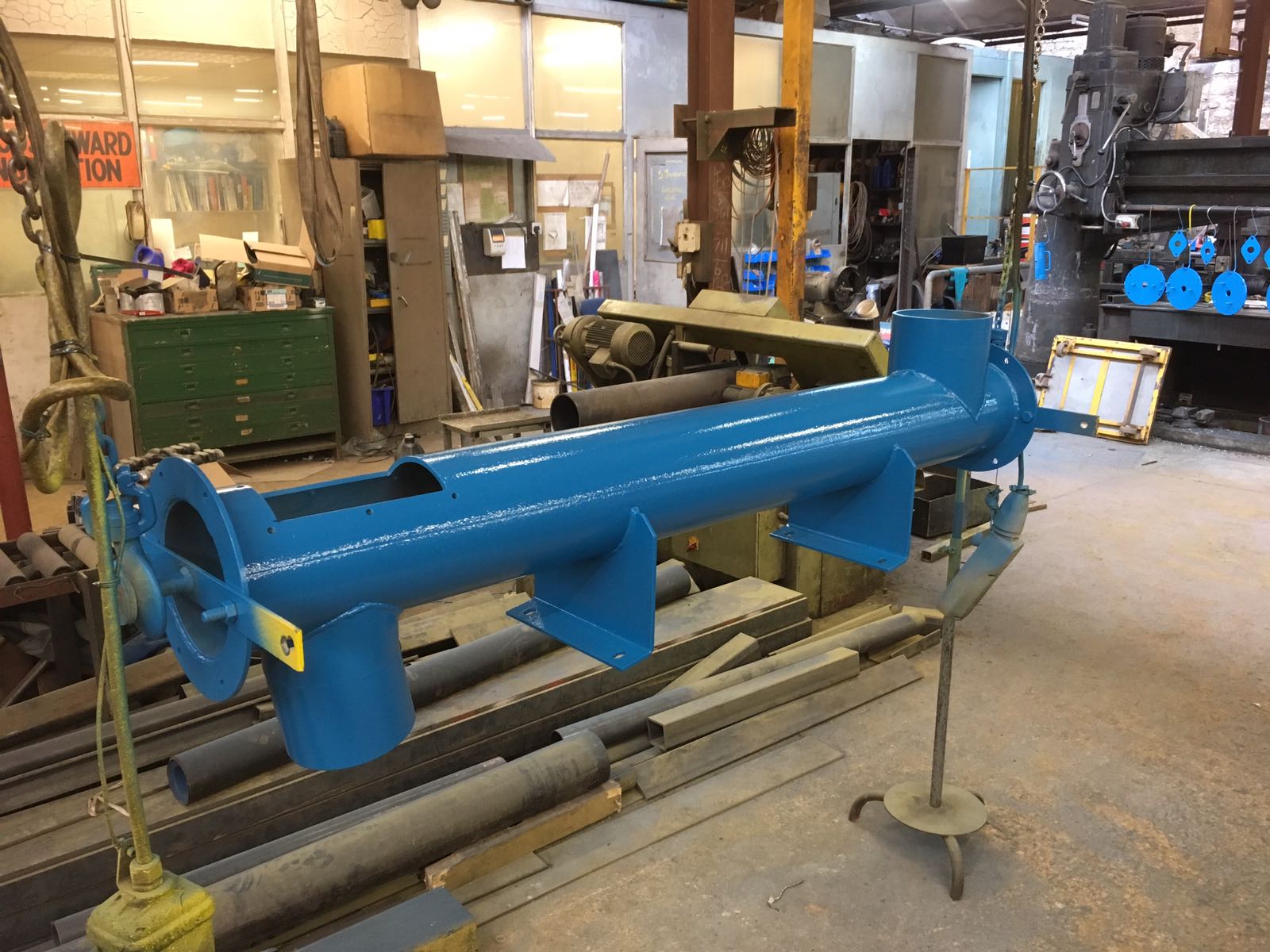 Tubular Trough