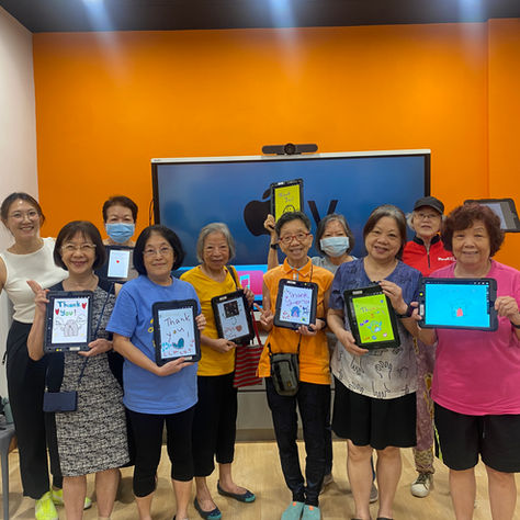 Digital Arts For Life Workshop at Montfort Care