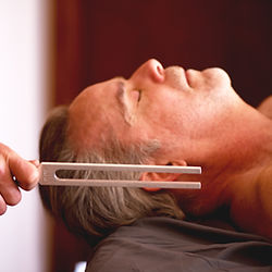 Dan de Groh providing a sonic meridian flush to stimulate meridian pathways of the spine, head, face, hands, feet, and body to mobilize stagnant energy and restore the natural flow of vitality to your essence as the vibrations of the tuning forks relaxes muscles, supports detoxification and induces a deep state of calm, well-being and pure connection.