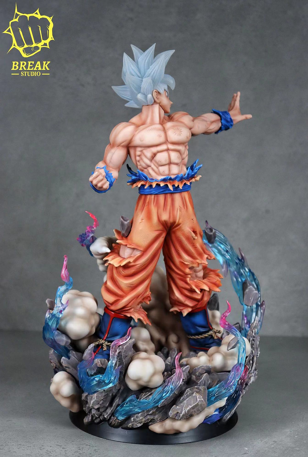 Thumbnail: Break Studio - Dragon Ball 1/7th Scale Goku (Three Headsculpt)