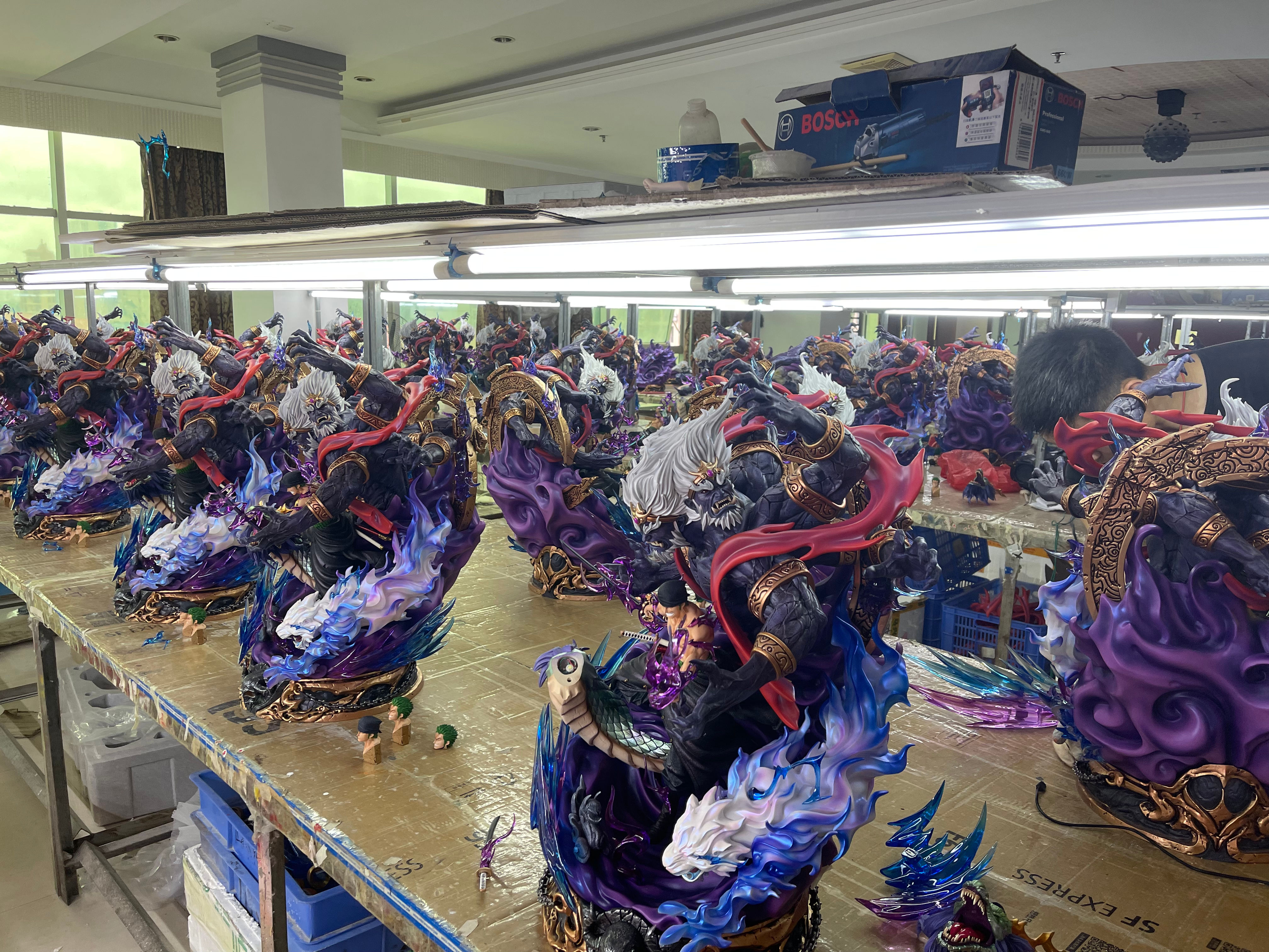 LX Studios - One Piece Roronoa Zoro (Anniversary Version)