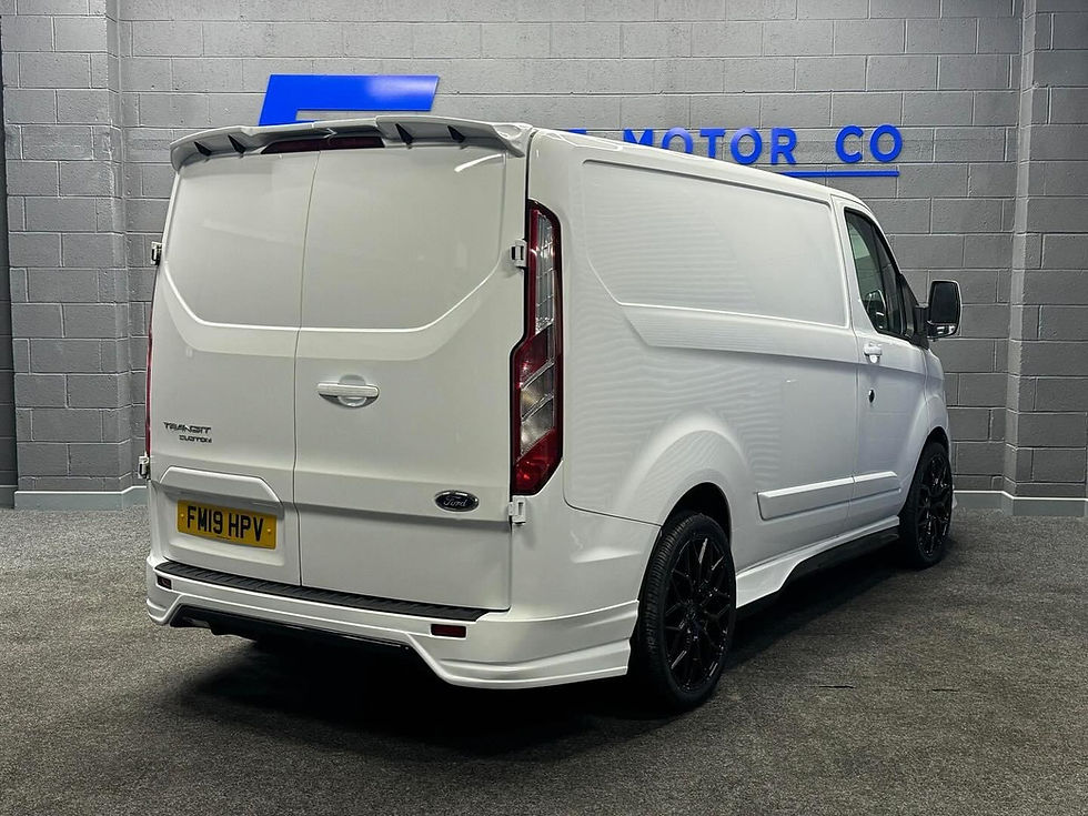 Thumbnail: Ford Transit Custom SWB V3.1 Full Body Kit 2013-2018 (Prefacelift)
