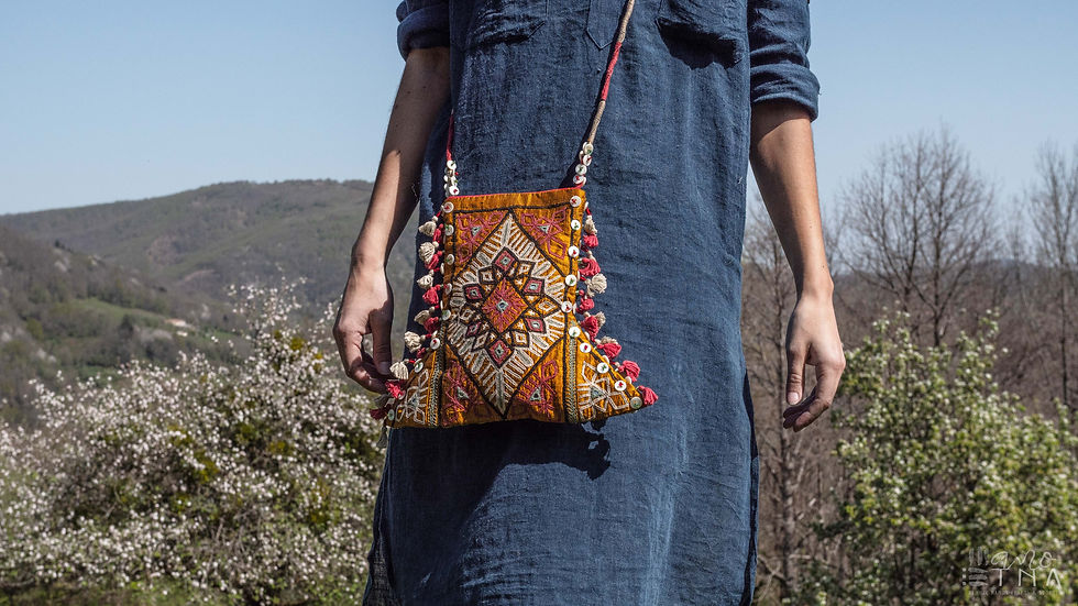 Miniature : Sac de soie Rabari