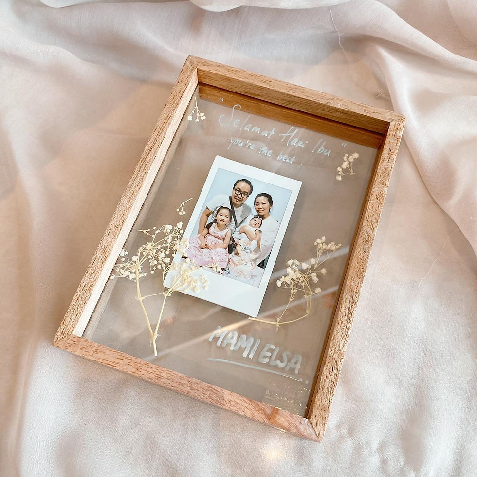 Thumbnail: Dried Flower in Frame 5R