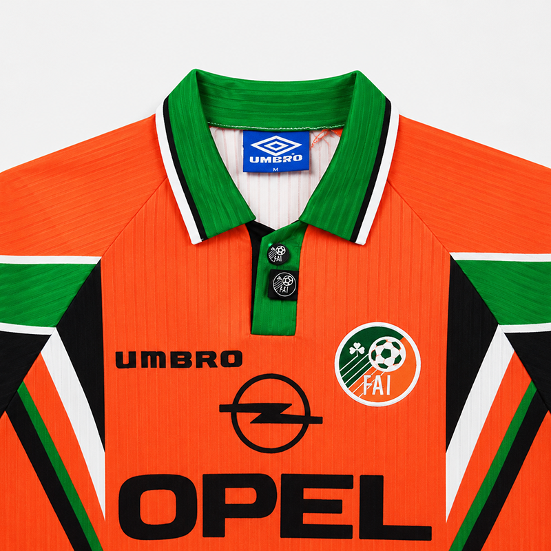 Thumbnail: Ireland 1997-98 Away Jersey