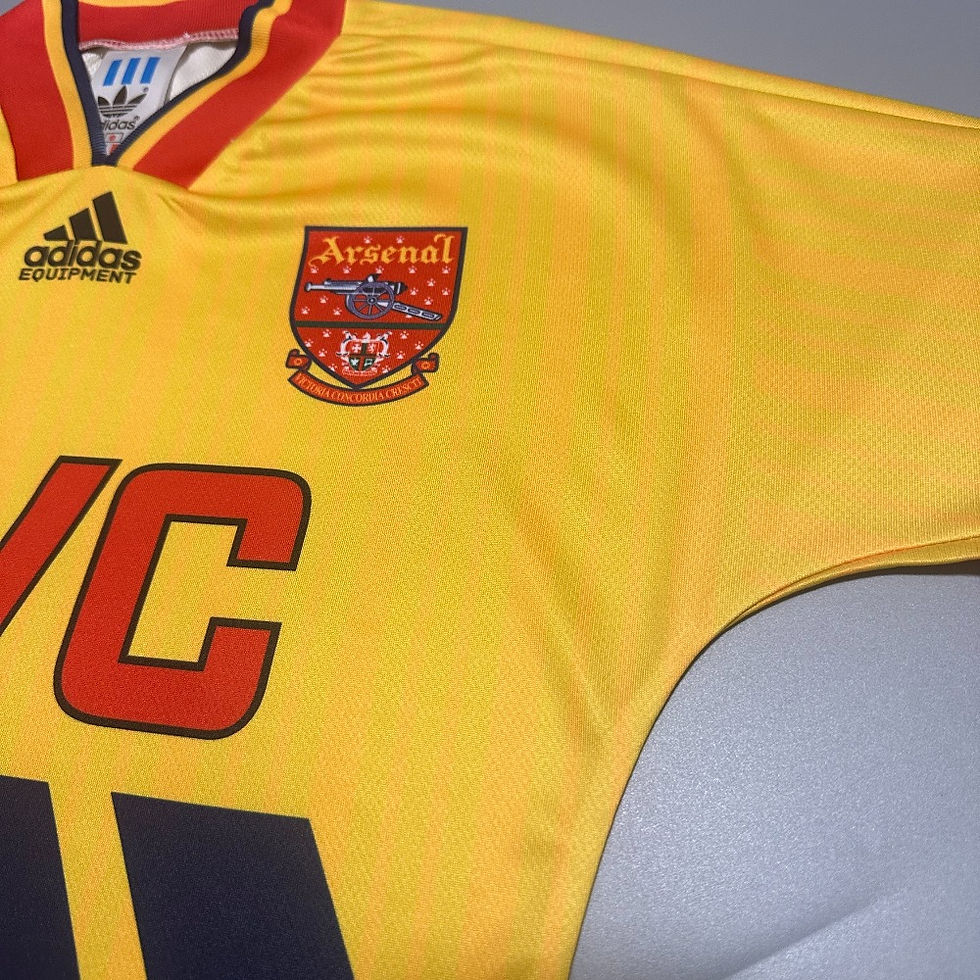 Thumbnail: Junior Arsenal 1993 Retro Kit
