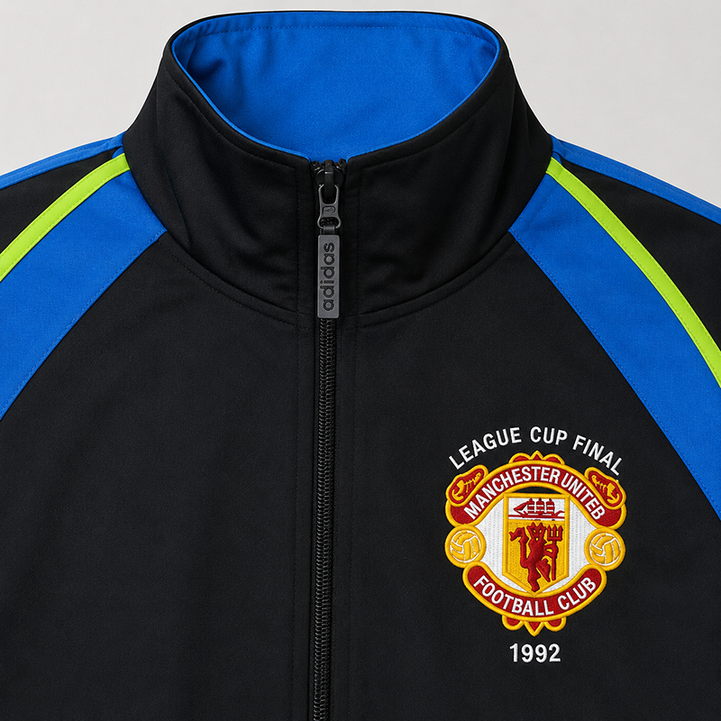 Thumbnail: Man United 1990-92 Woven Jacket