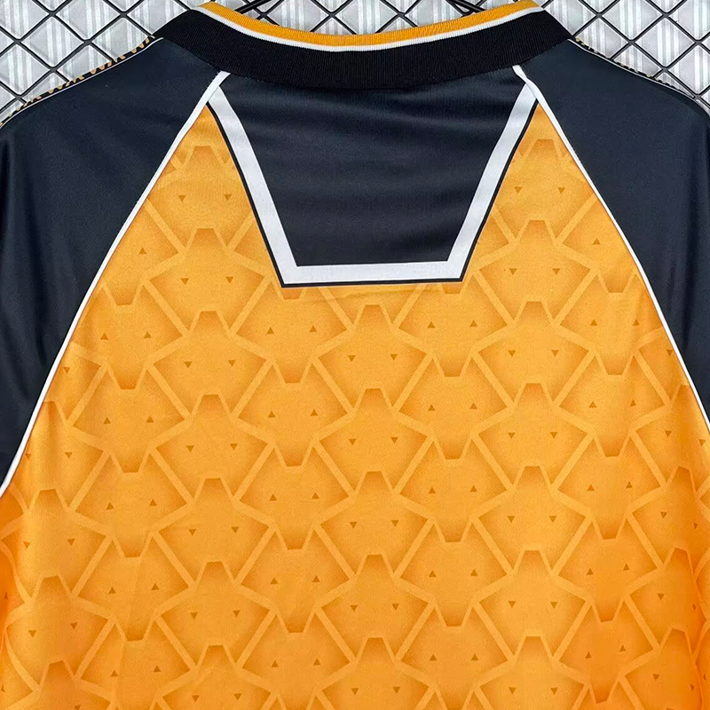 Thumbnail: Wolverhampton Wanderers 1996-98 Home Jersey