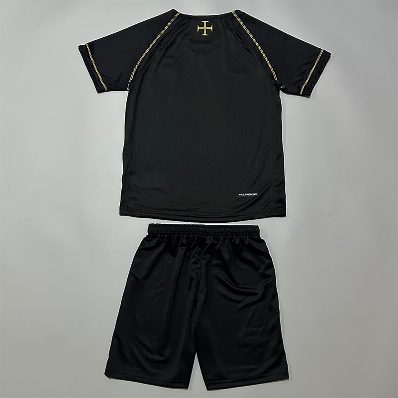 Thumbnail: Youth Portugal 2006 Away Kit