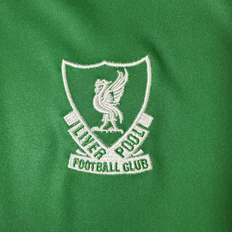 Thumbnail: Youth Liverpool 1991-92 Away Kit