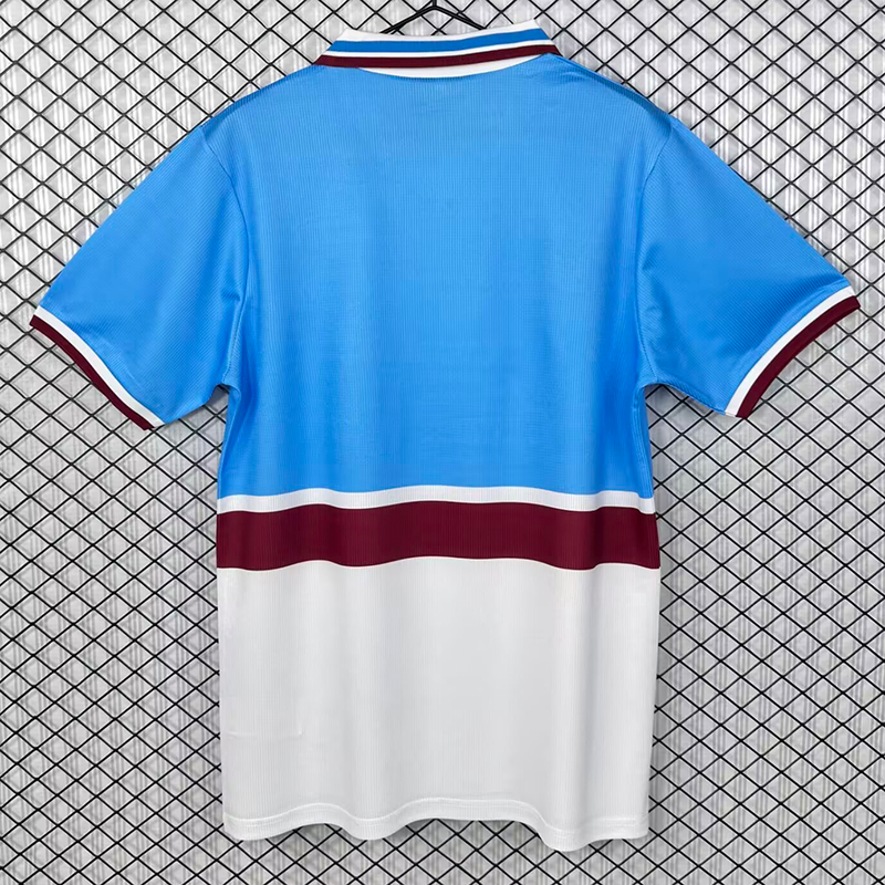 Thumbnail: Aston Villa 1997-98 Away Jersey