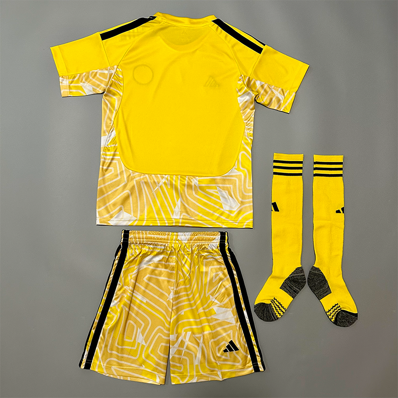 Thumbnail: Youth Scotland 2026 GK Kit