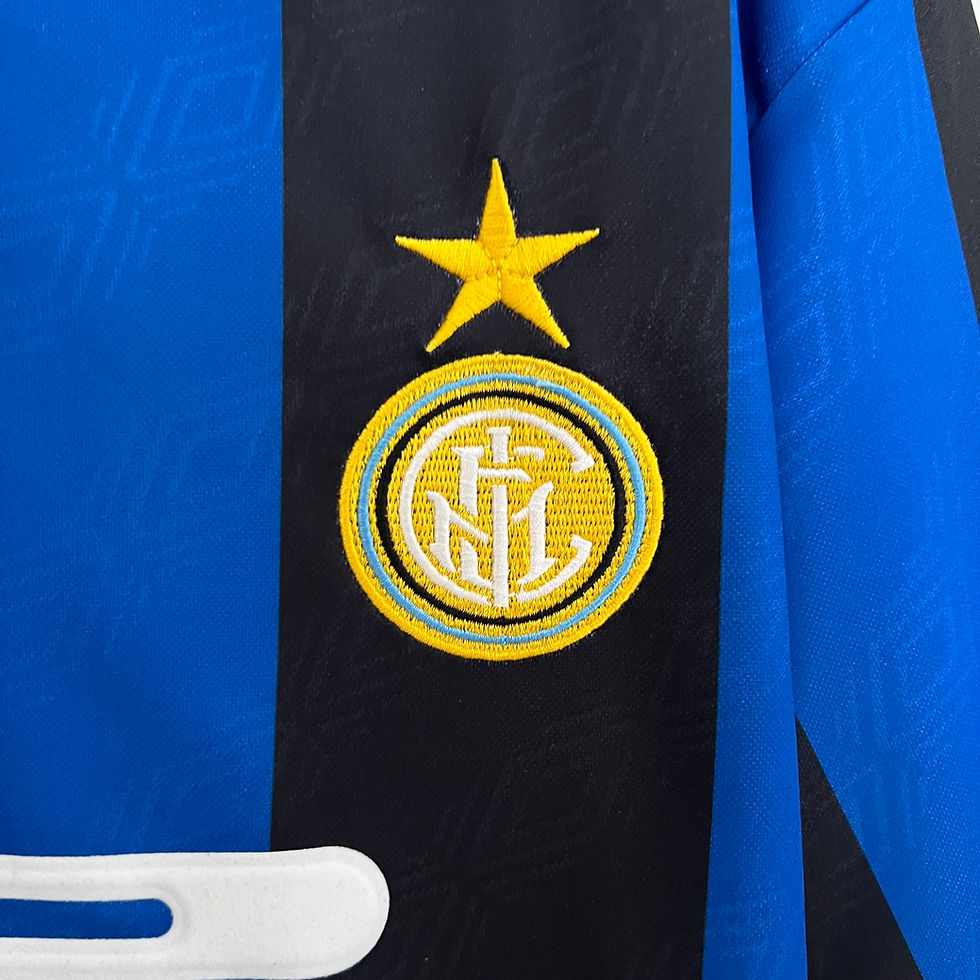 Thumbnail: Inter Milan 1995-96 Home Jersey