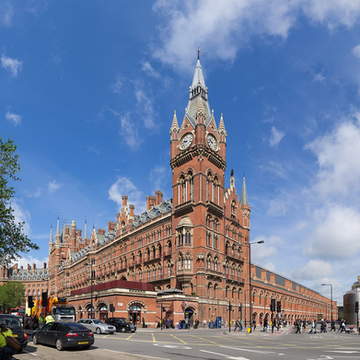 Kings Cross Train Station