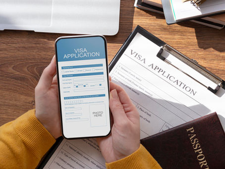 👨⚖️ ¿Qué cambió con las exenciones de entrevista en renovaciones de visa?