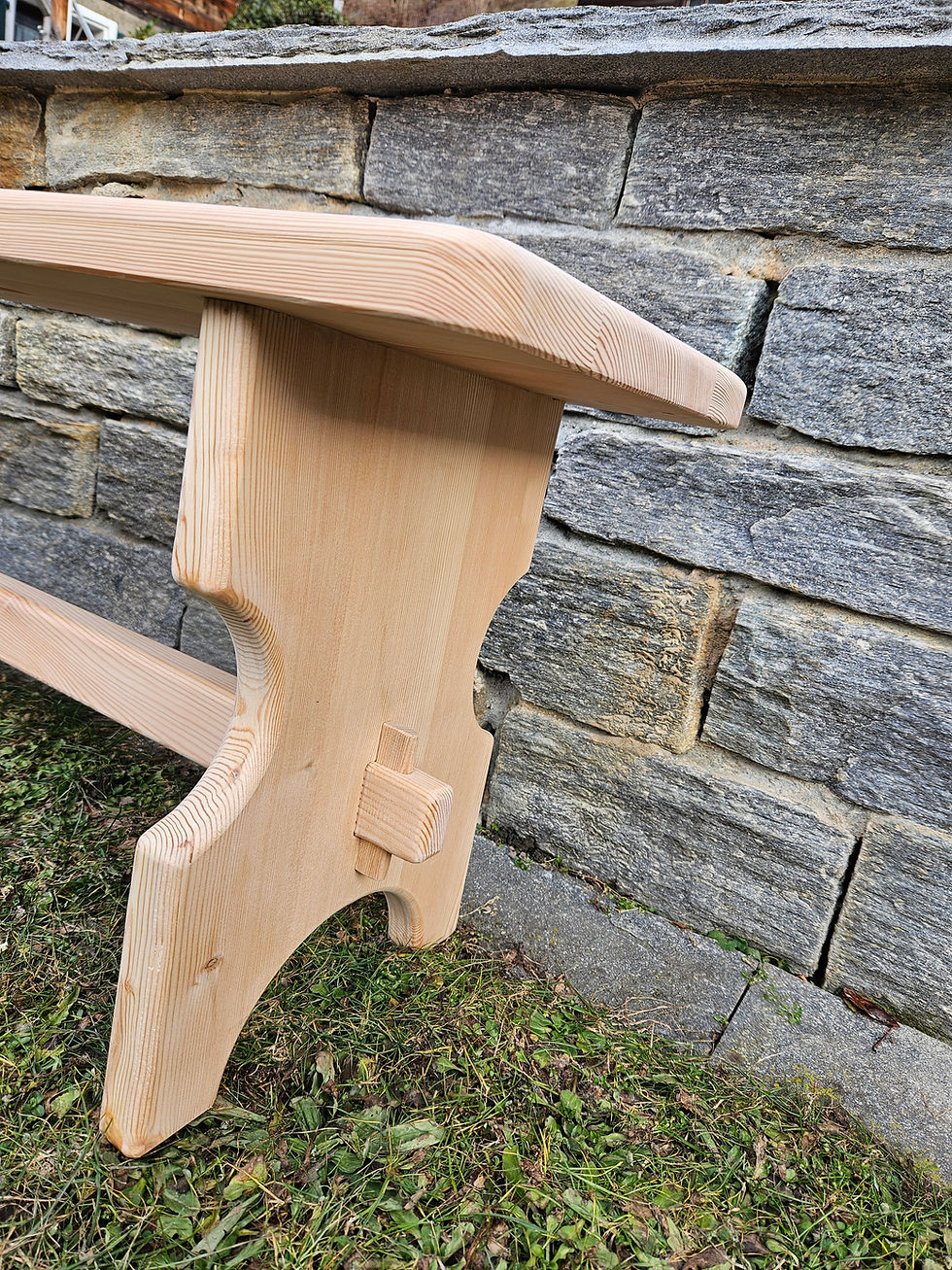 Miniaturbild: Holzbank