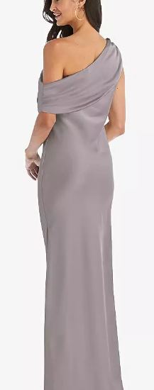 8210 Dessy Size L cashmere grey.
A graceful, draped neckline adds Grecian-inspired elegance to this convertible, one-shoulder slip dress. Delicate lux charmeuse fabric forms a sleek silhouette and flowing maxi skirt that reaches the ground, giving a formal look for evening events. An alluring side slit lends an extra touch.