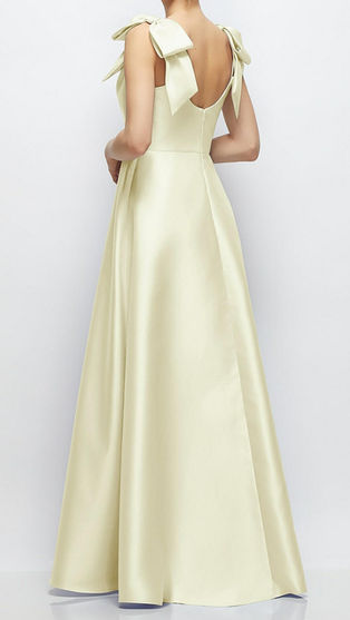 Dessy D884