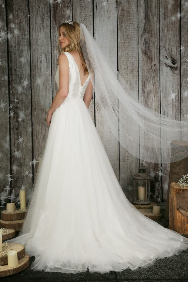 Thumbnail: Glitter Tulle Cut Edge Veil - Brittany