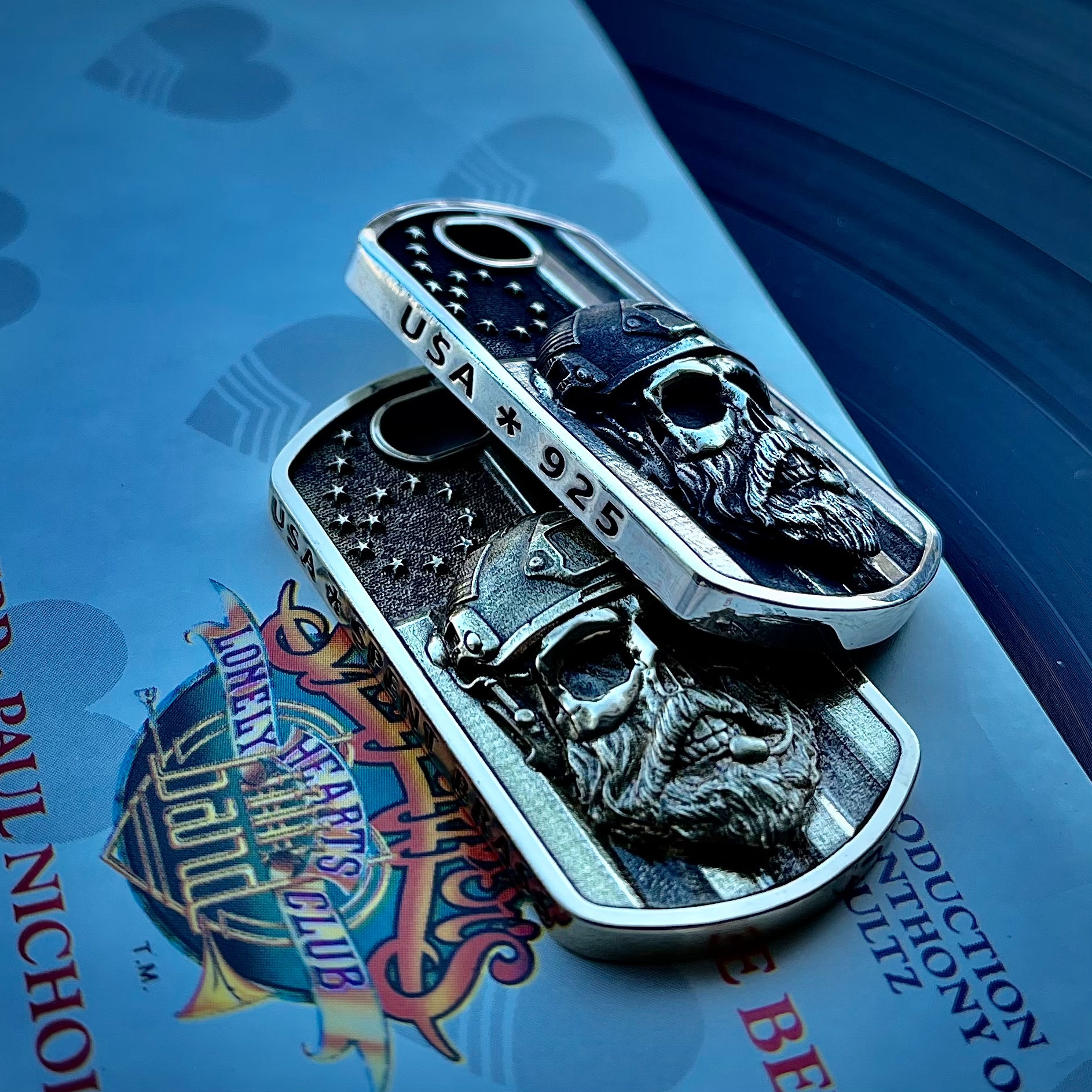 Metal Urgency IGY6 Challenge Coin Pendant in 925 Silver