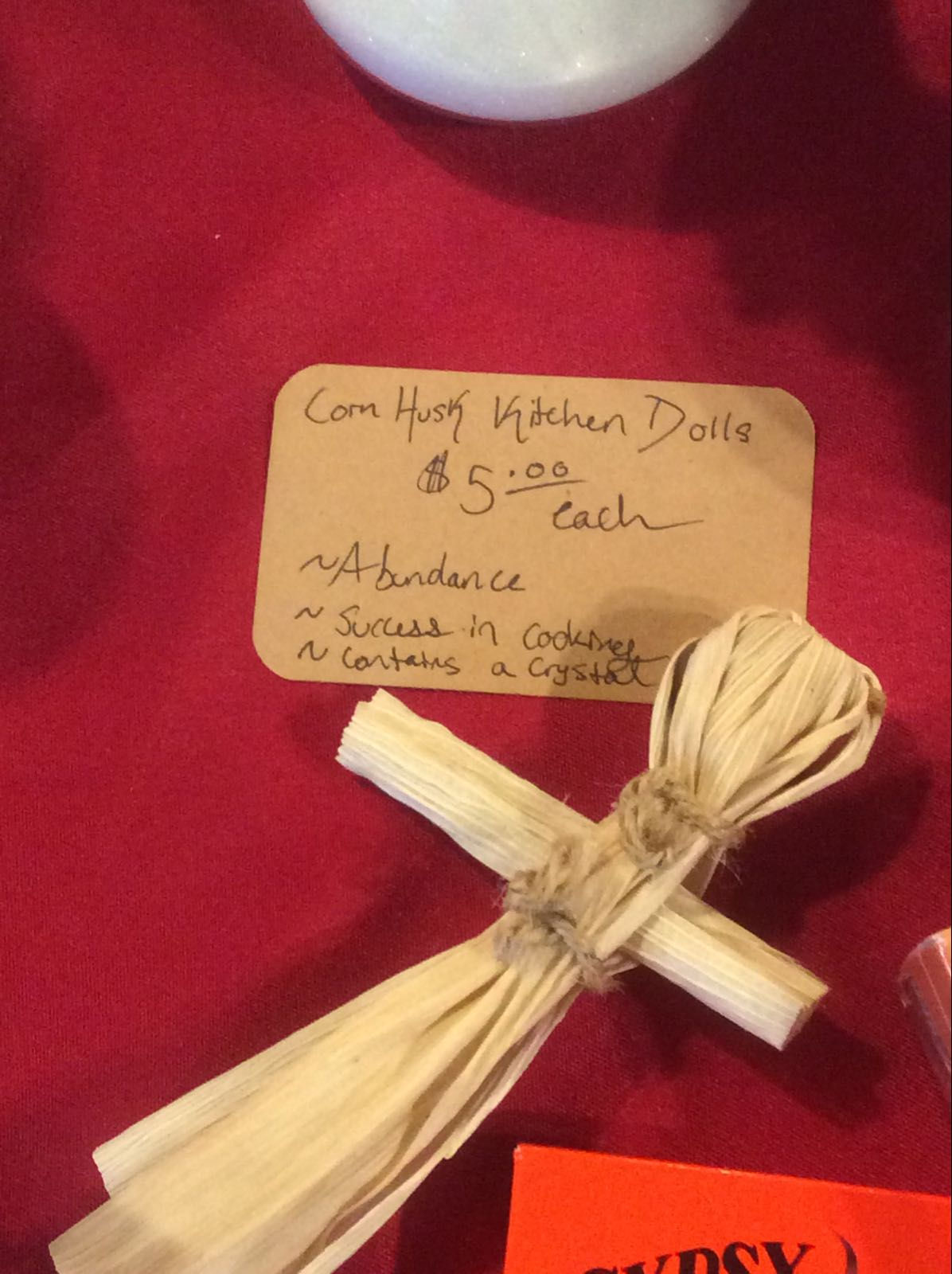 Corn husk Kitchen Poppet