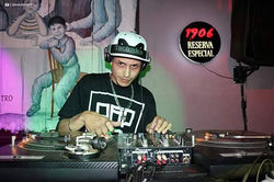 #rap #mk #mk2 #technics #sl1200 #sl1200mk2 #pioneer #shure #shurem447 #serato #seratoscratchlive #mu