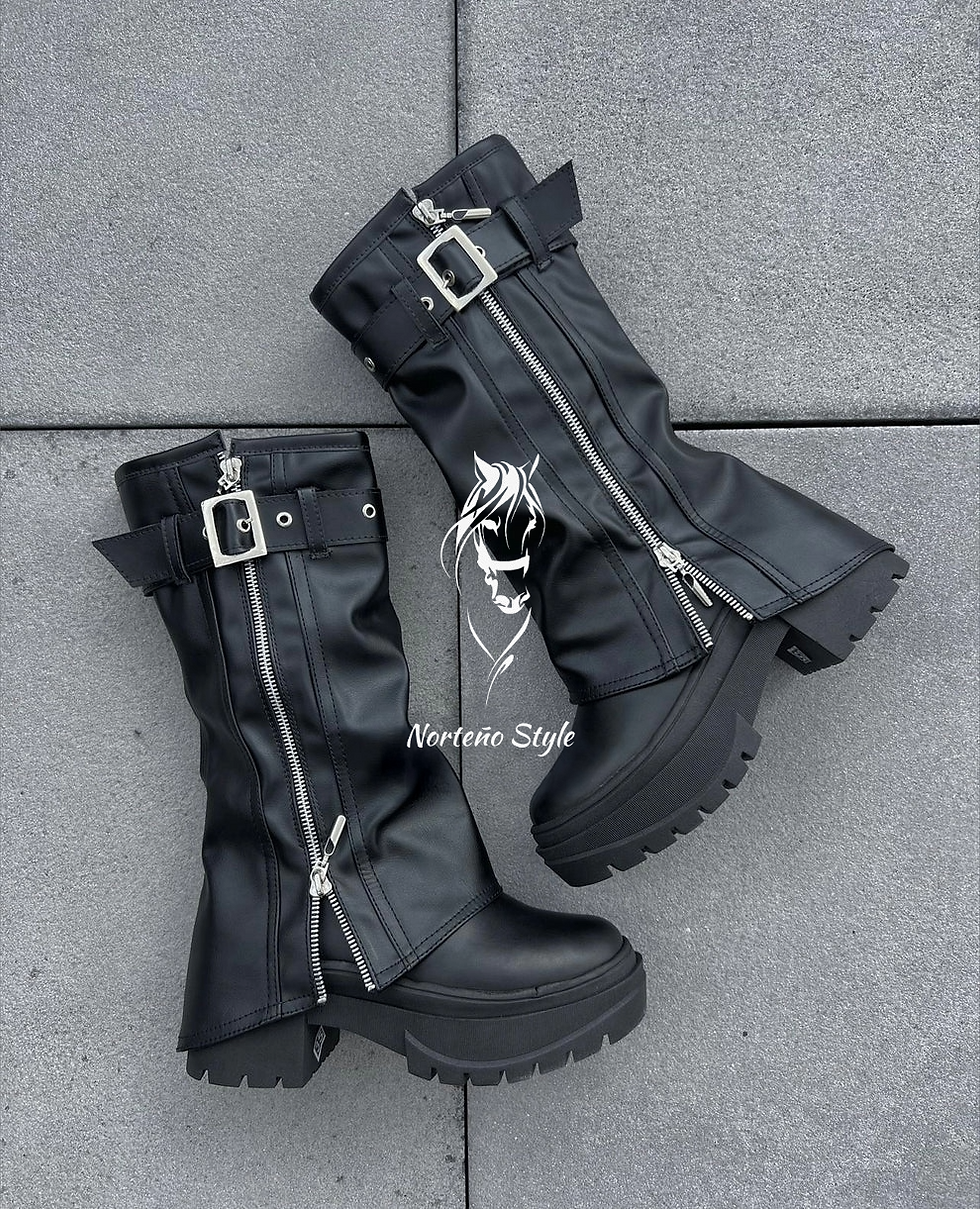 Miniatura: Bota Karol