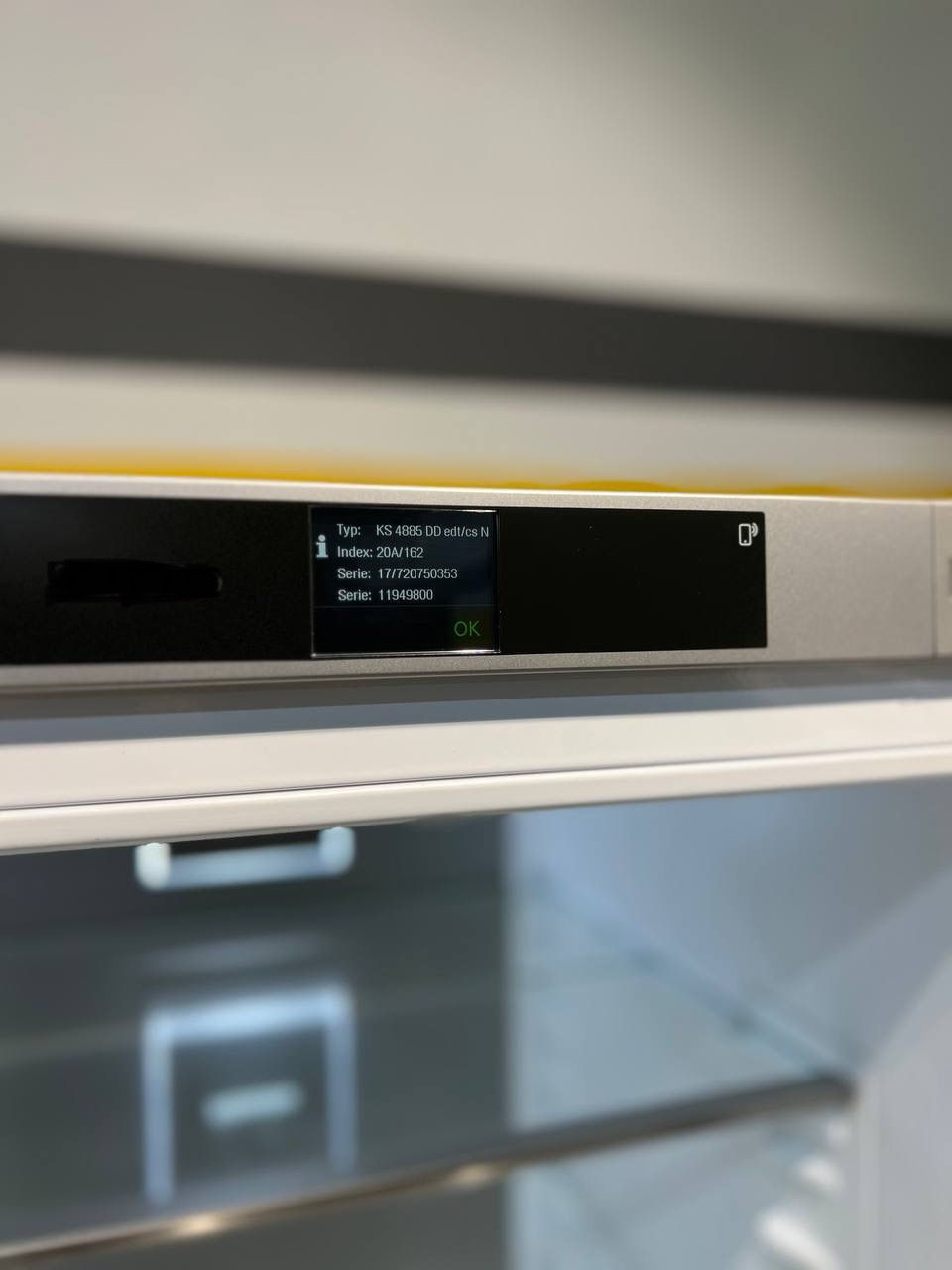 Miniatura: Холодильник KS 4885 DD