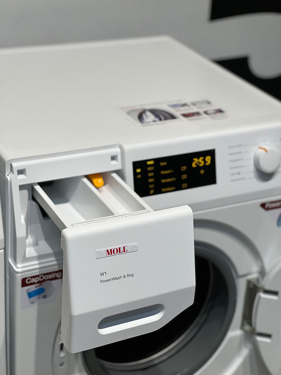 Прев'ю: Пральна машина WCD 330 WPS та сушильна машина