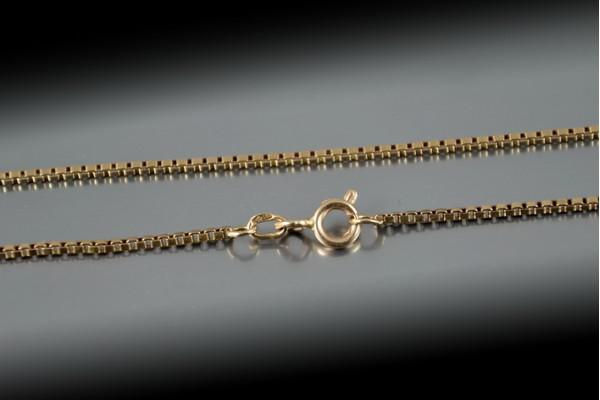 Indexkép: OROSZ ARANY NYAKLÁNC