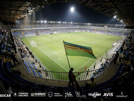 בדרך לבתים עוצרים בבאקו