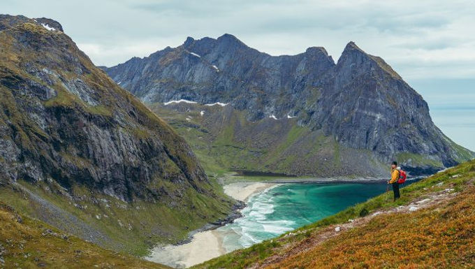 ACTIVITÉ SOCIALE ET DE RESSOURCEMENT
