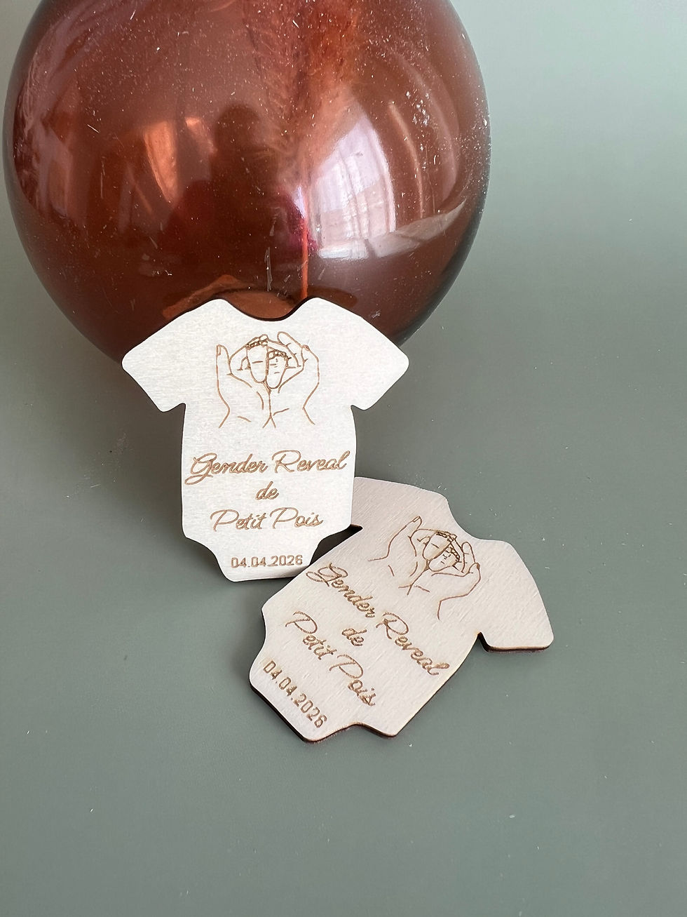 Miniature : Magnet Gender Reveal Personnalisé – 5 x 6 cm