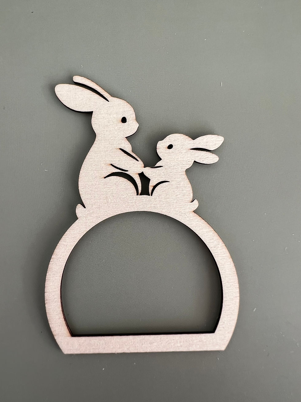 Miniature : 🐰 5 Ronds de serviette lapin en bois – Décoration de Pâques